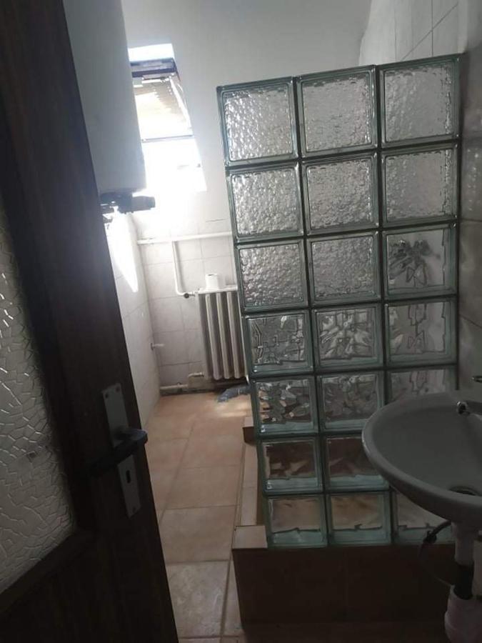 منزل الضيف تابولتْسا  في Pihenes A Malomtonal Privat Berlemeny المظهر الخارجي الصورة